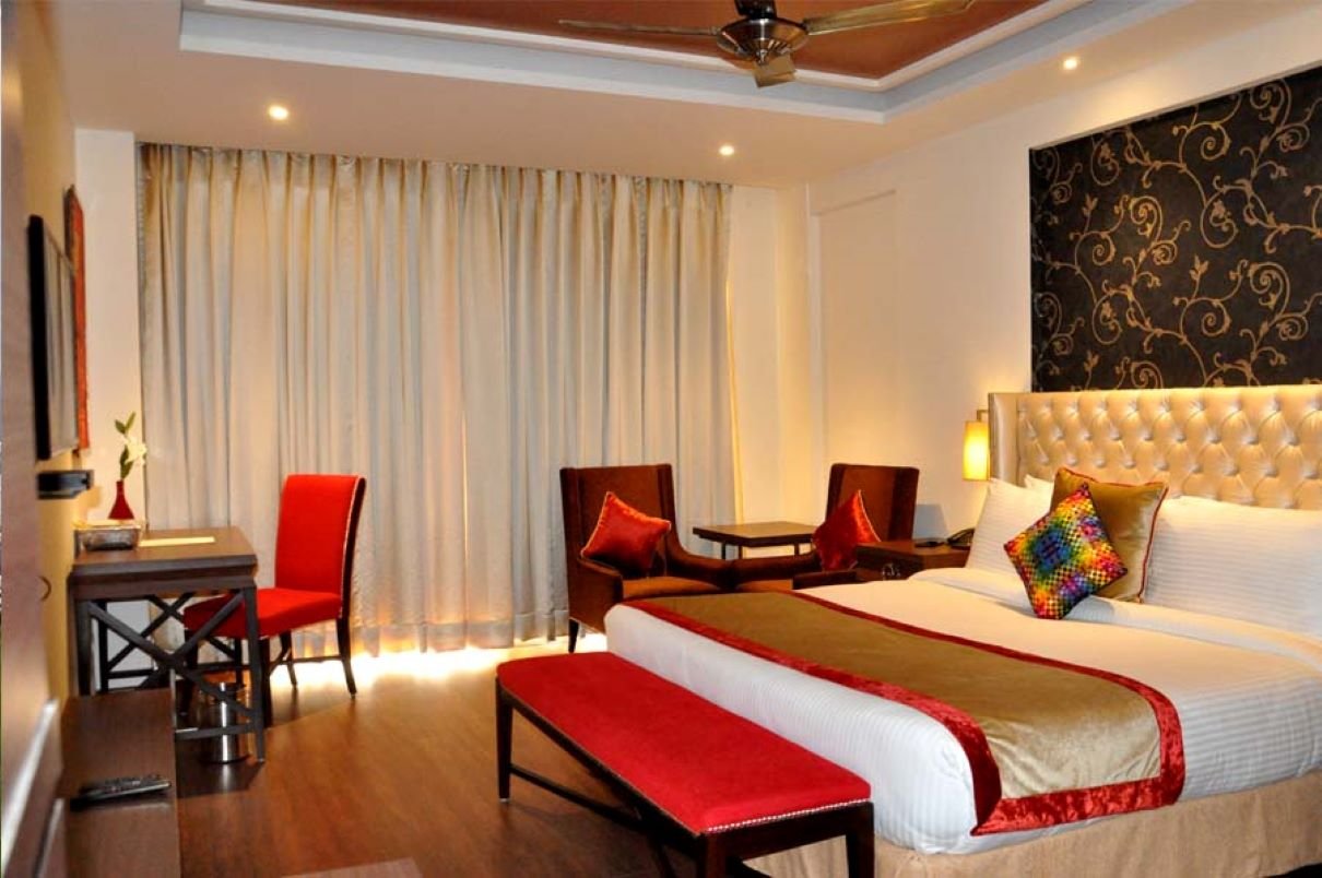 hotel-img