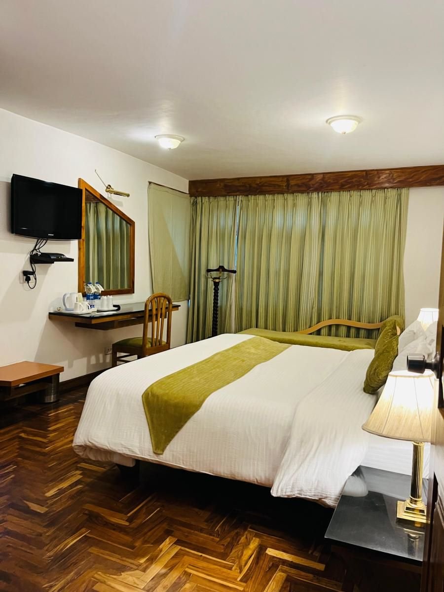 hotel-img